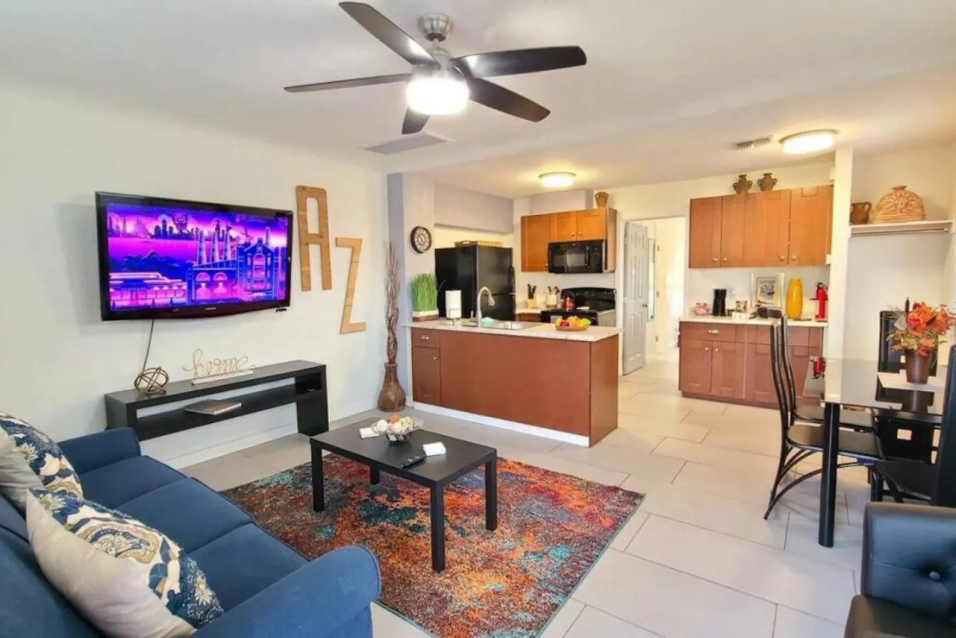 13 Pl Right - Renovated-Apt-Downtown-Phoenix-Beautiful Patio アパート フェニックス
